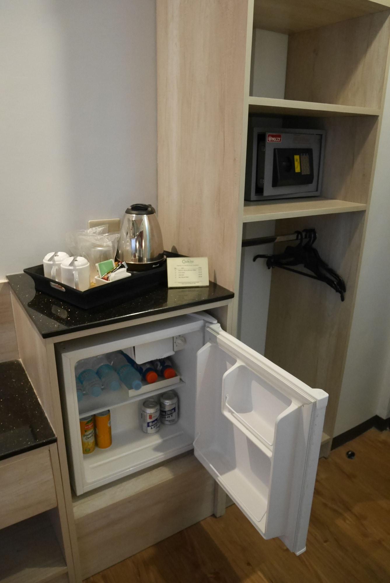 Circle Inn Hotel And Suites Bacolod Ngoại thất bức ảnh